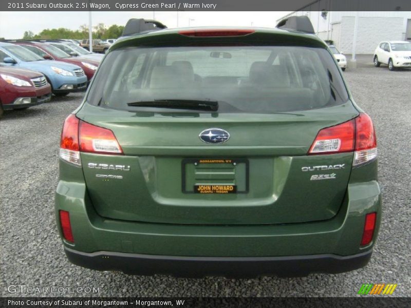 Cypress Green Pearl / Warm Ivory 2011 Subaru Outback 2.5i Wagon