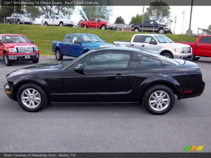 Black / Dark Charcoal 2007 Ford Mustang V6 Deluxe Coupe
