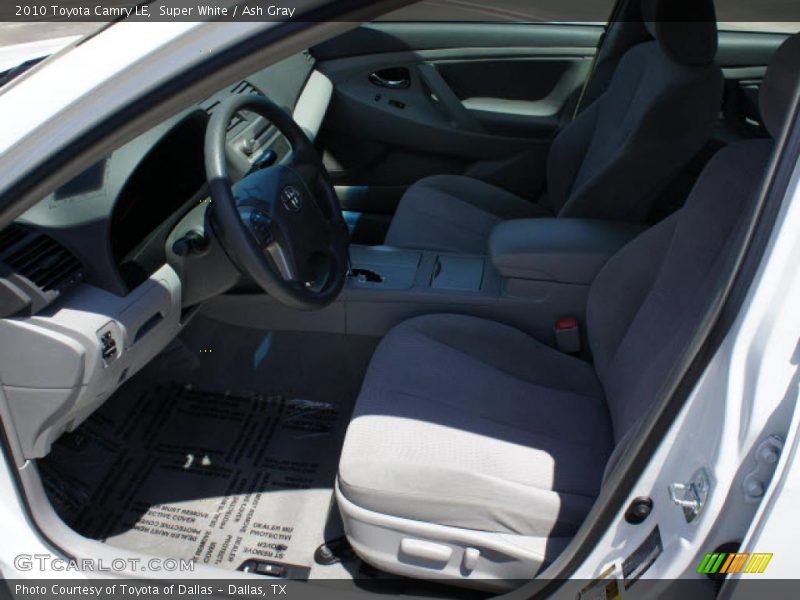 Super White / Ash Gray 2010 Toyota Camry LE