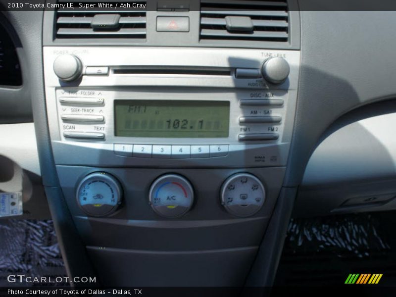 Super White / Ash Gray 2010 Toyota Camry LE