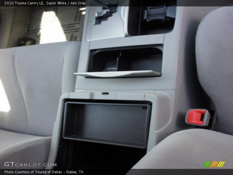 Super White / Ash Gray 2010 Toyota Camry LE