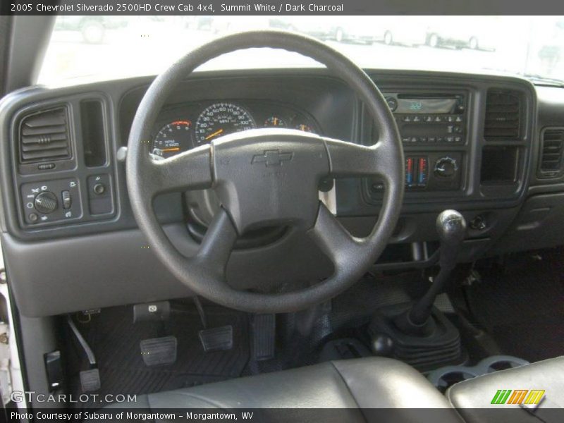Summit White / Dark Charcoal 2005 Chevrolet Silverado 2500HD Crew Cab 4x4