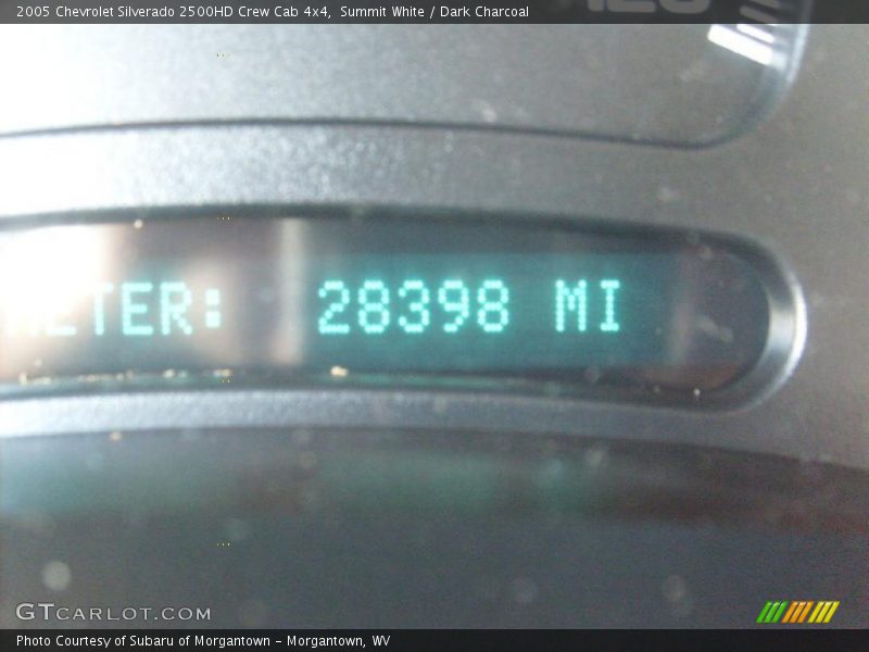 Summit White / Dark Charcoal 2005 Chevrolet Silverado 2500HD Crew Cab 4x4