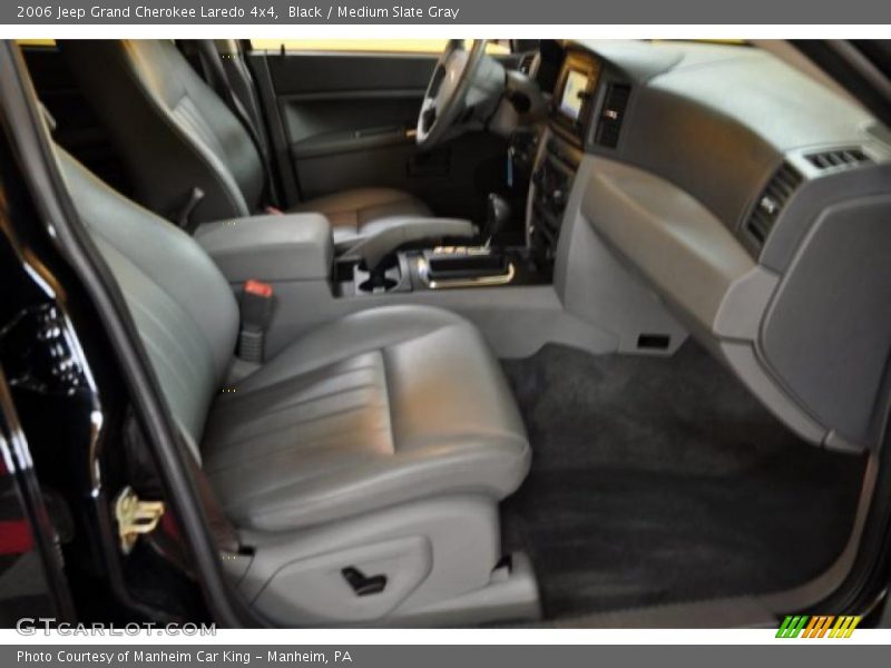 Black / Medium Slate Gray 2006 Jeep Grand Cherokee Laredo 4x4
