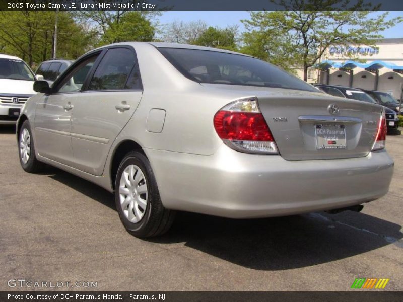 Lunar Mist Metallic / Gray 2005 Toyota Camry LE