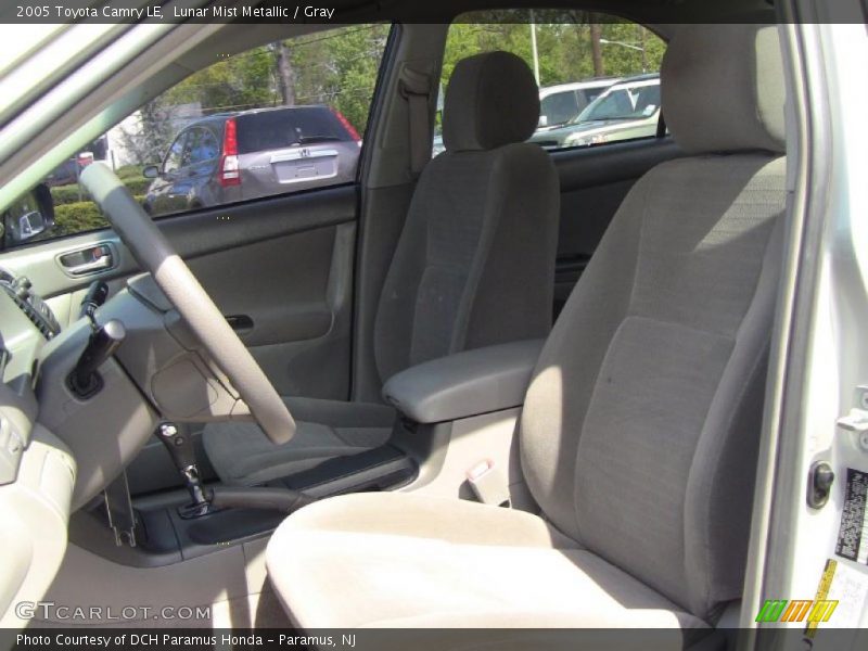 Lunar Mist Metallic / Gray 2005 Toyota Camry LE