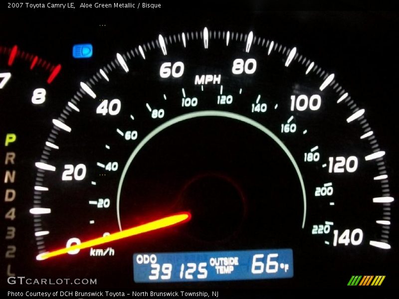 Aloe Green Metallic / Bisque 2007 Toyota Camry LE