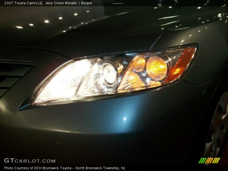 Aloe Green Metallic / Bisque 2007 Toyota Camry LE