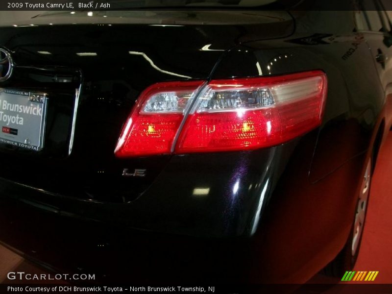 Black / Ash 2009 Toyota Camry LE
