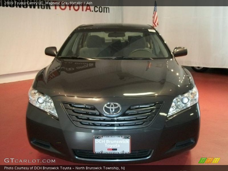 Magnetic Gray Metallic / Ash 2009 Toyota Camry LE