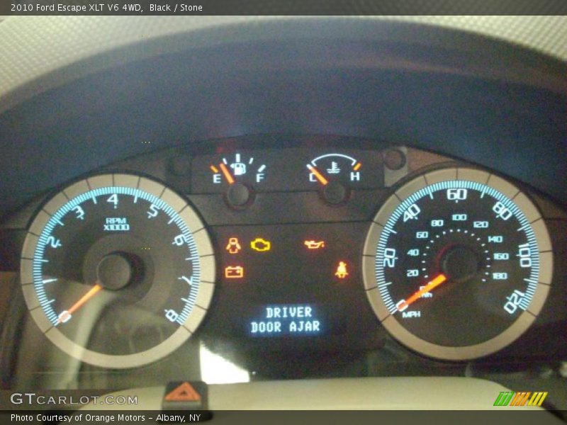 Black / Stone 2010 Ford Escape XLT V6 4WD