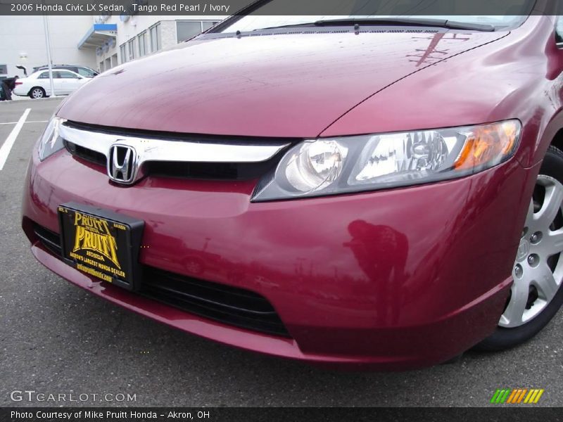 Tango Red Pearl / Ivory 2006 Honda Civic LX Sedan