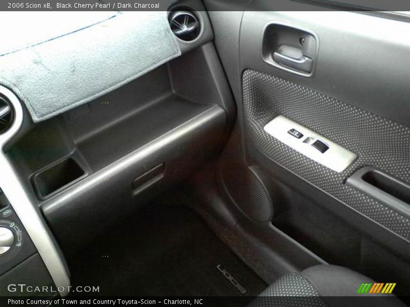 Black Cherry Pearl / Dark Charcoal 2006 Scion xB