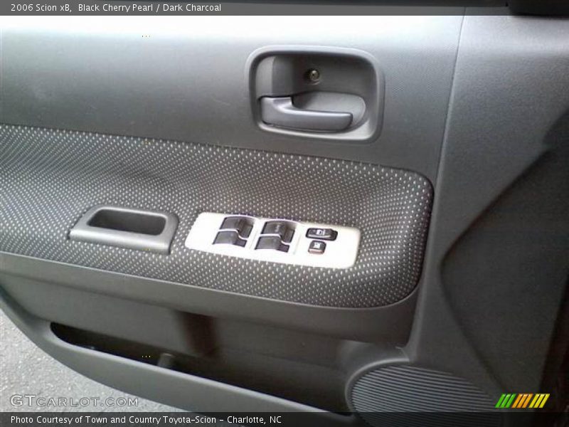 Black Cherry Pearl / Dark Charcoal 2006 Scion xB