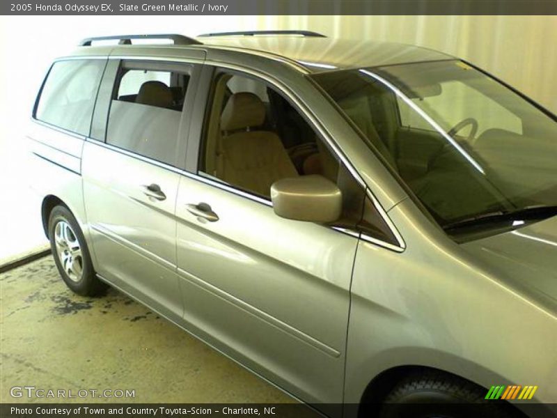 Slate Green Metallic / Ivory 2005 Honda Odyssey EX