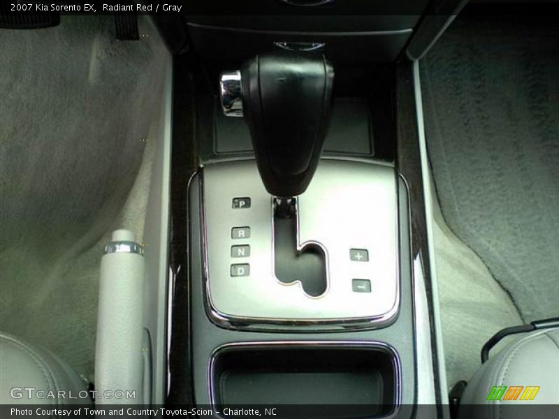 Radiant Red / Gray 2007 Kia Sorento EX
