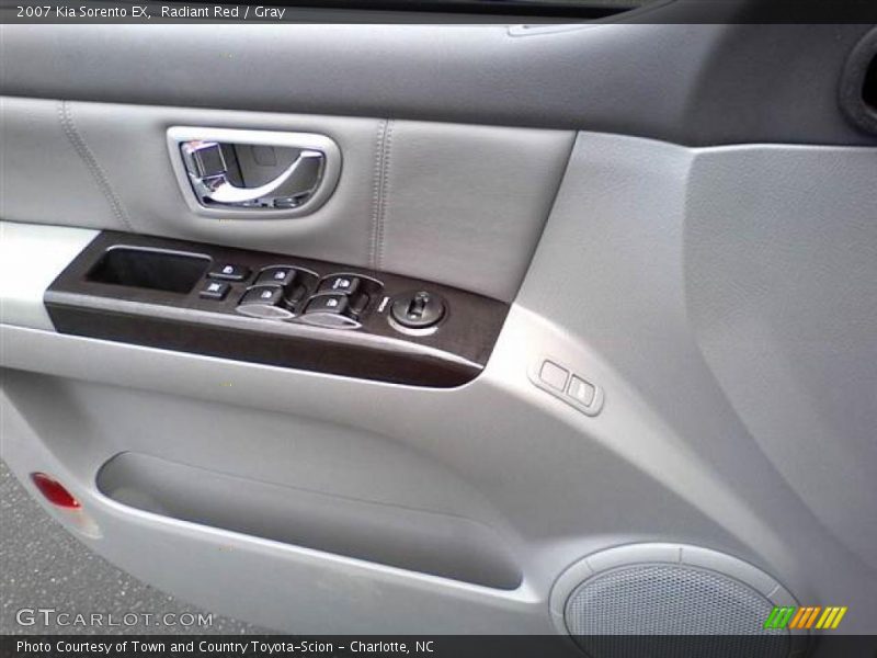 Radiant Red / Gray 2007 Kia Sorento EX