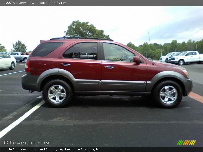 Radiant Red / Gray 2007 Kia Sorento EX