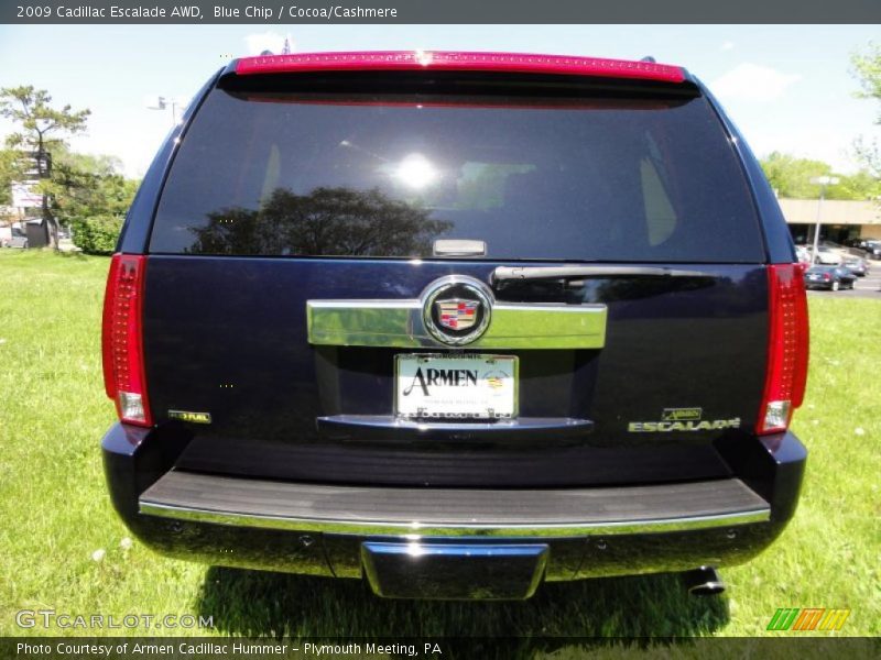 Blue Chip / Cocoa/Cashmere 2009 Cadillac Escalade AWD