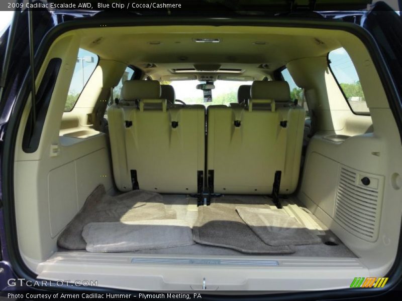  2009 Escalade AWD Trunk