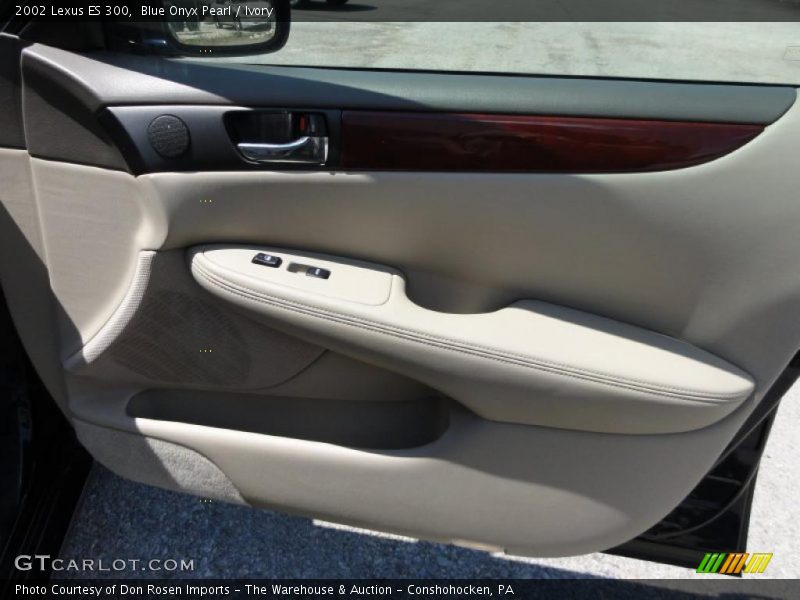 Blue Onyx Pearl / Ivory 2002 Lexus ES 300
