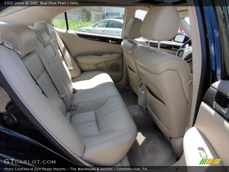 Blue Onyx Pearl / Ivory 2002 Lexus ES 300