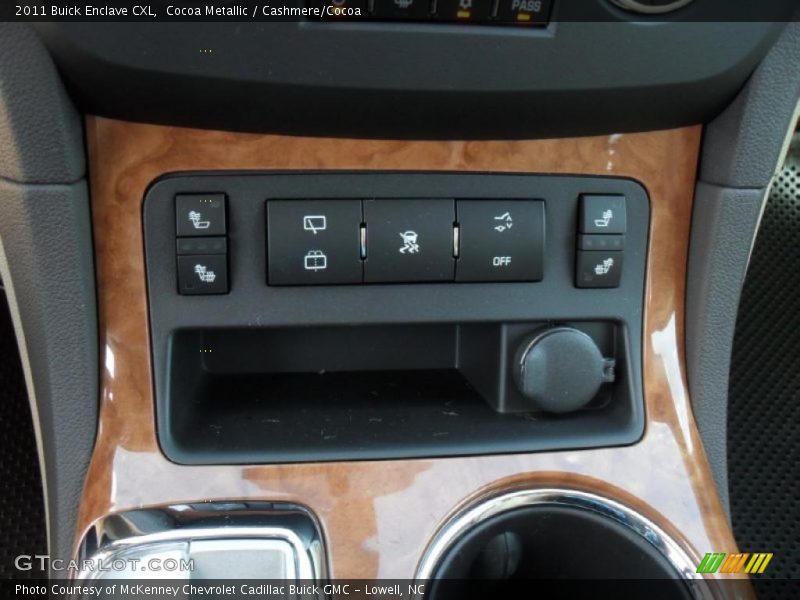 Cocoa Metallic / Cashmere/Cocoa 2011 Buick Enclave CXL