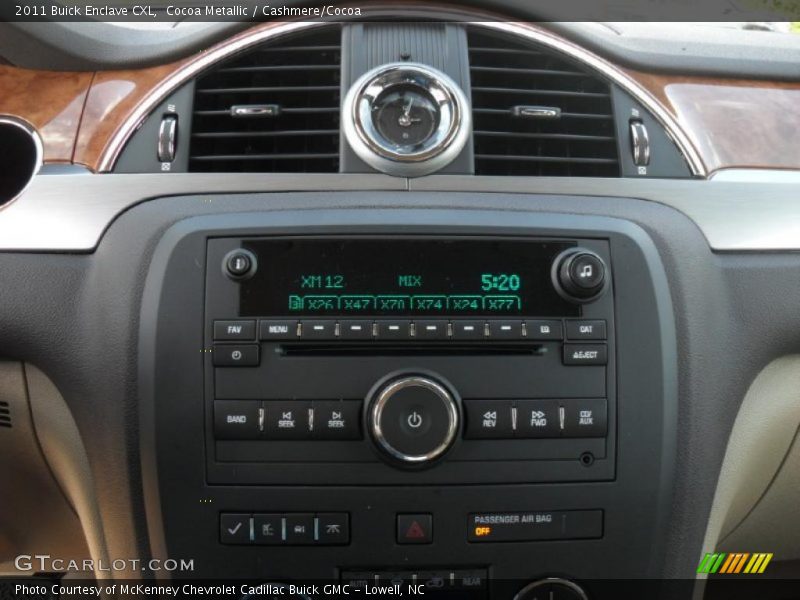 Cocoa Metallic / Cashmere/Cocoa 2011 Buick Enclave CXL