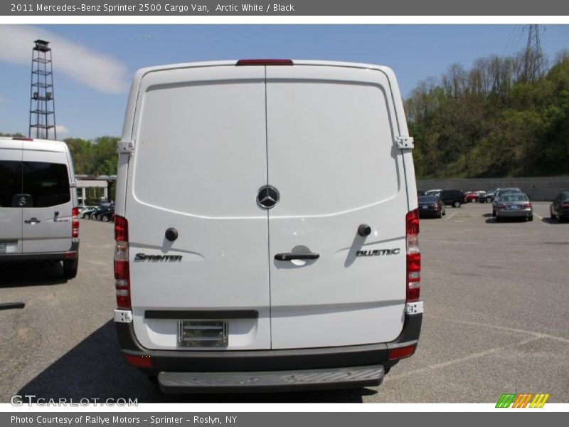 Arctic White / Black 2011 Mercedes-Benz Sprinter 2500 Cargo Van