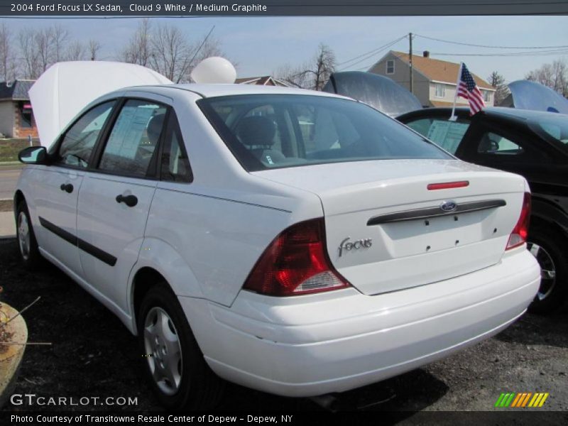 Cloud 9 White / Medium Graphite 2004 Ford Focus LX Sedan