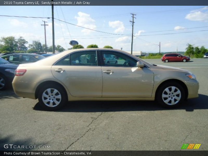 Sandy Beach Metallic / Ash Gray 2010 Toyota Camry LE