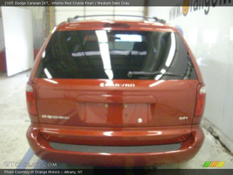 Inferno Red Crystal Pearl / Medium Slate Gray 2005 Dodge Caravan SXT