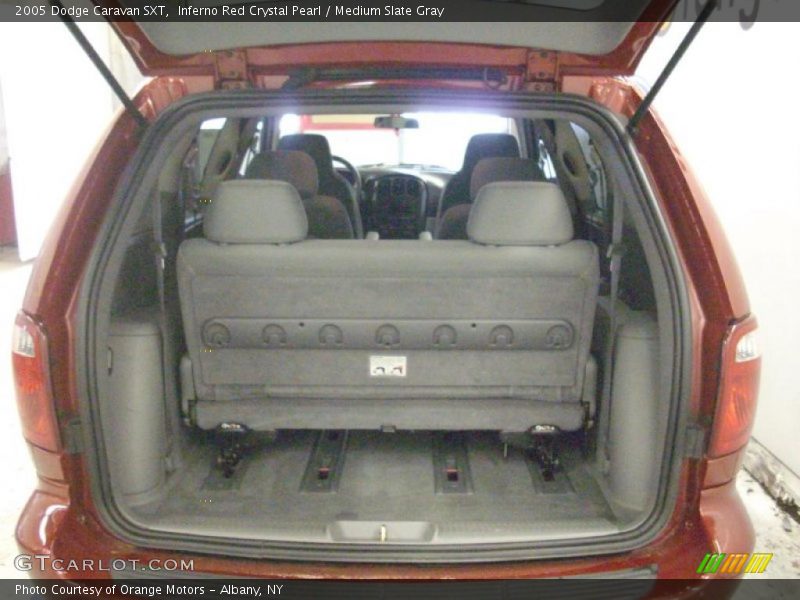 Inferno Red Crystal Pearl / Medium Slate Gray 2005 Dodge Caravan SXT