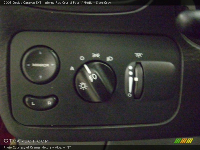 Inferno Red Crystal Pearl / Medium Slate Gray 2005 Dodge Caravan SXT