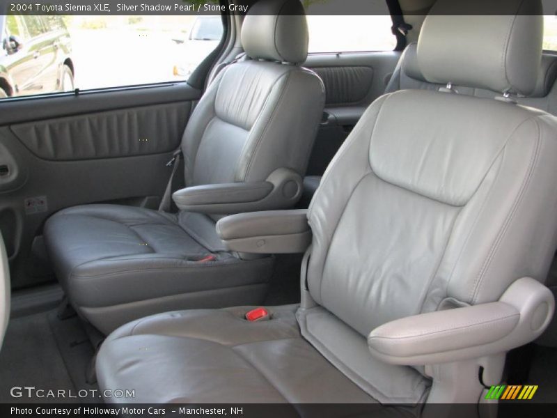 Silver Shadow Pearl / Stone Gray 2004 Toyota Sienna XLE