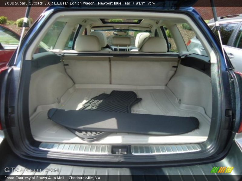  2008 Outback 3.0R L.L.Bean Edition Wagon Trunk