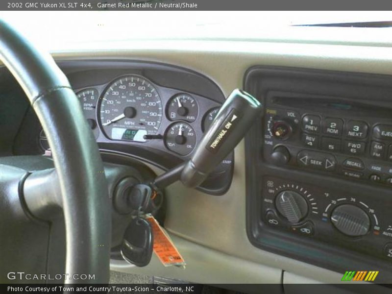 Garnet Red Metallic / Neutral/Shale 2002 GMC Yukon XL SLT 4x4