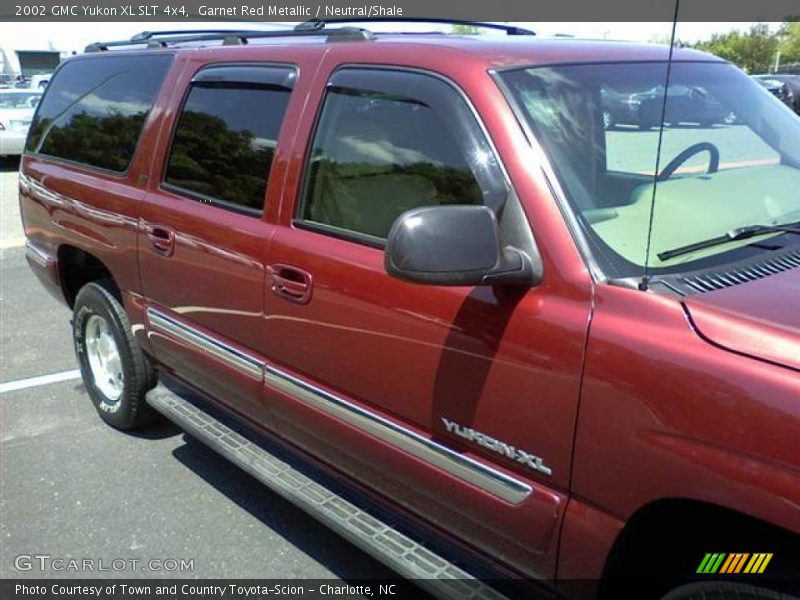 Garnet Red Metallic / Neutral/Shale 2002 GMC Yukon XL SLT 4x4