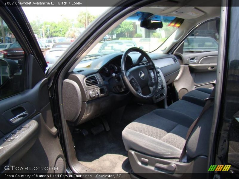 Black / Ebony 2007 Chevrolet Avalanche LS