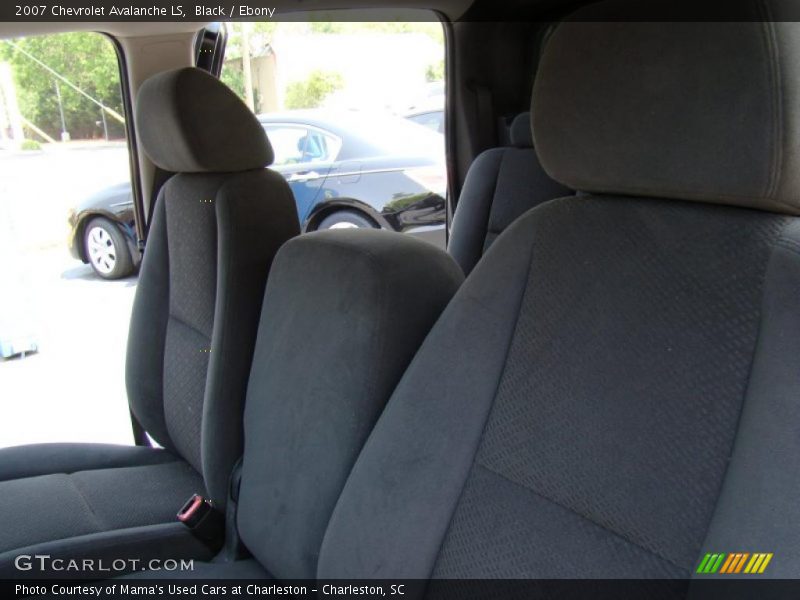 Black / Ebony 2007 Chevrolet Avalanche LS