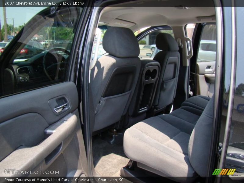 Black / Ebony 2007 Chevrolet Avalanche LS