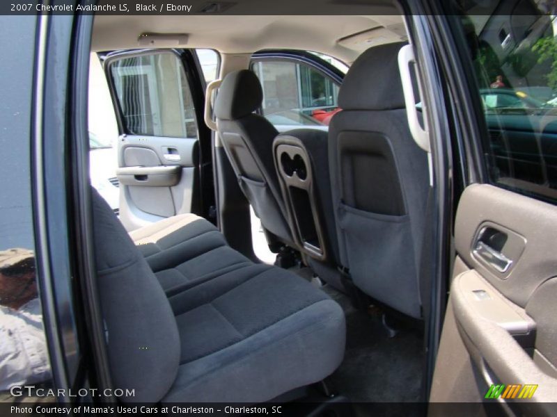 Black / Ebony 2007 Chevrolet Avalanche LS