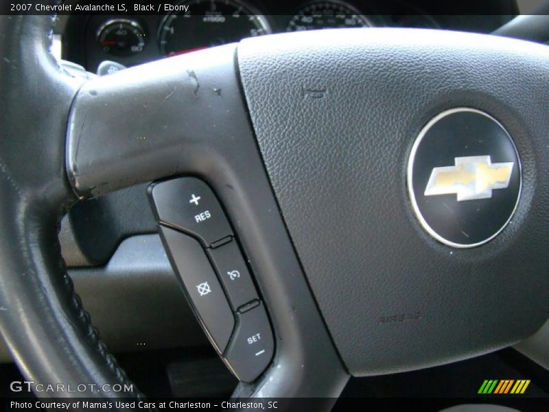 Black / Ebony 2007 Chevrolet Avalanche LS