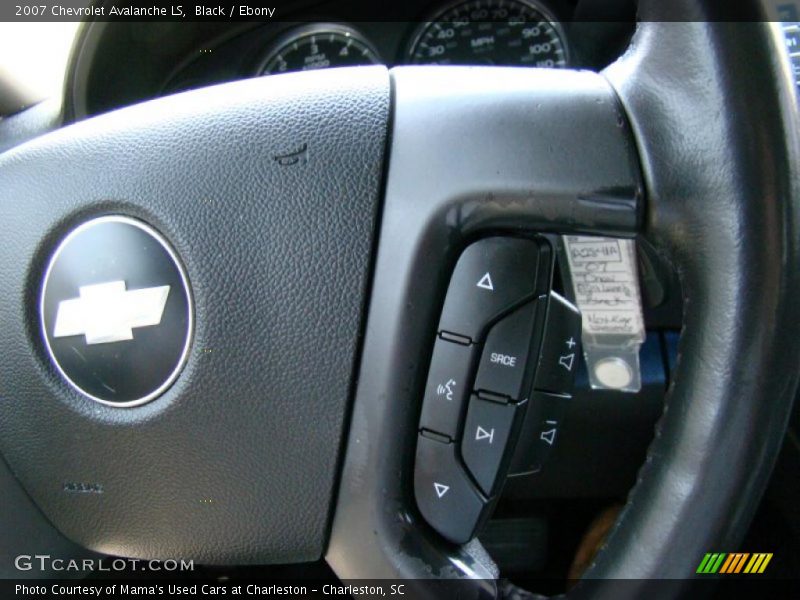Black / Ebony 2007 Chevrolet Avalanche LS
