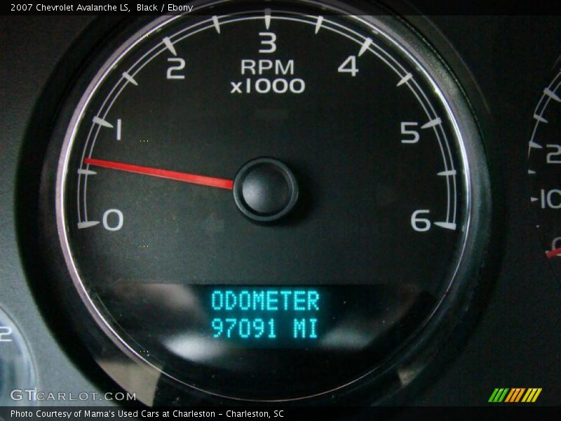 Black / Ebony 2007 Chevrolet Avalanche LS