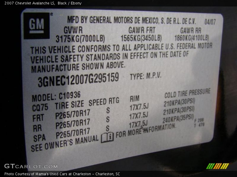 Black / Ebony 2007 Chevrolet Avalanche LS