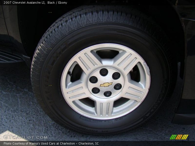 Black / Ebony 2007 Chevrolet Avalanche LS
