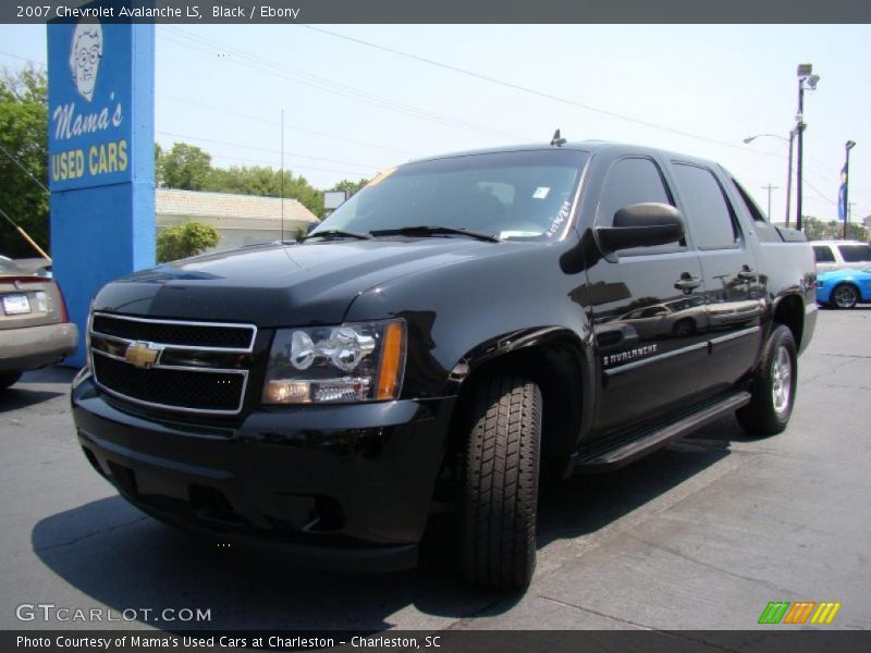 Black / Ebony 2007 Chevrolet Avalanche LS