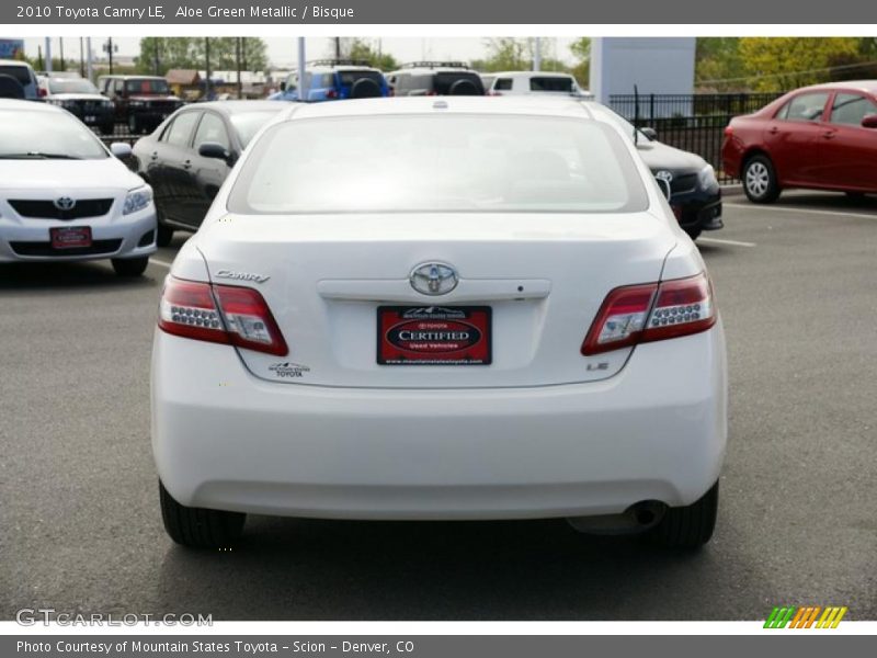 Aloe Green Metallic / Bisque 2010 Toyota Camry LE