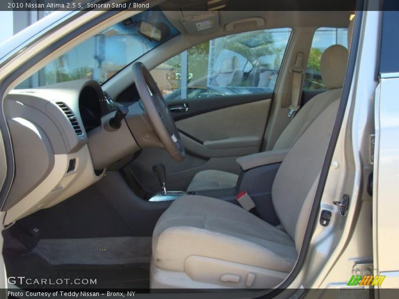 Sonoran Sand / Blond 2010 Nissan Altima 2.5 S